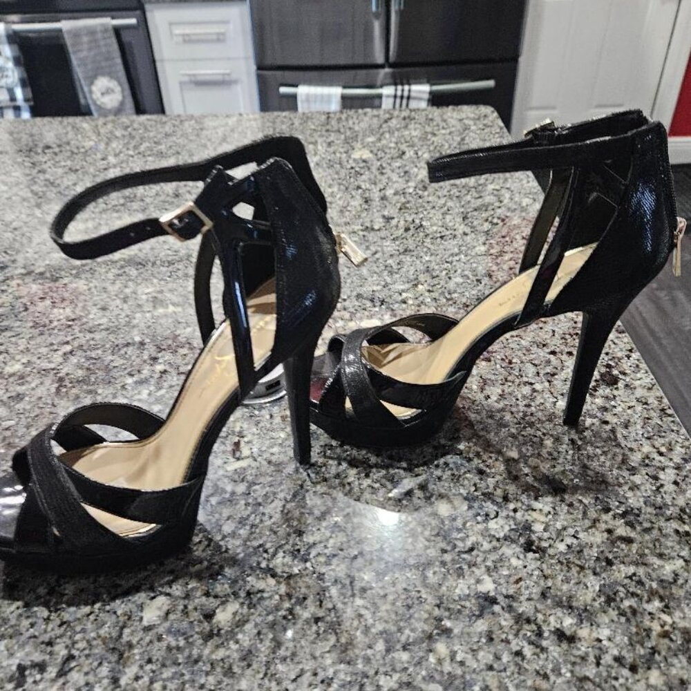 Jessica Simpson - Picture 5 of 6
